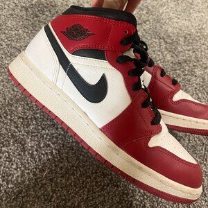 Air Jordan 1 Mid Red White - Women’s US 6 - Everyday Classic